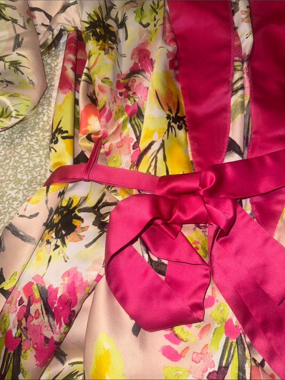 Cacique Floral Satin Kimono Robe with Hot Pink Trim - Picture 3 of 7